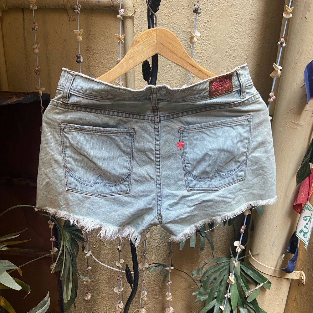 Super Dry Shorts. Size - 32 - Picture 2 of 8